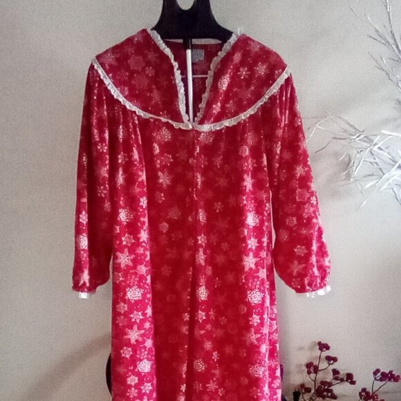 Lanz Of Salzburg Women's Nightgown Size 1X Snowflake Design - Picture 1 of 6